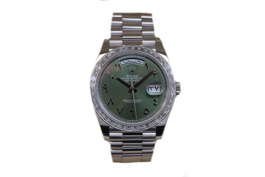 Rolex Day-Date 40 228396 TBR